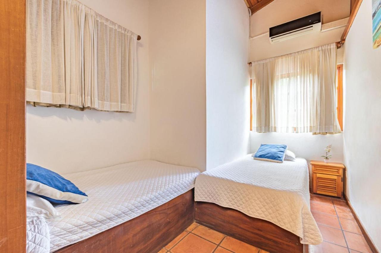 Ola Bonita Beachfront Apart Hotel Плайя-Ермоса Екстер'єр фото
