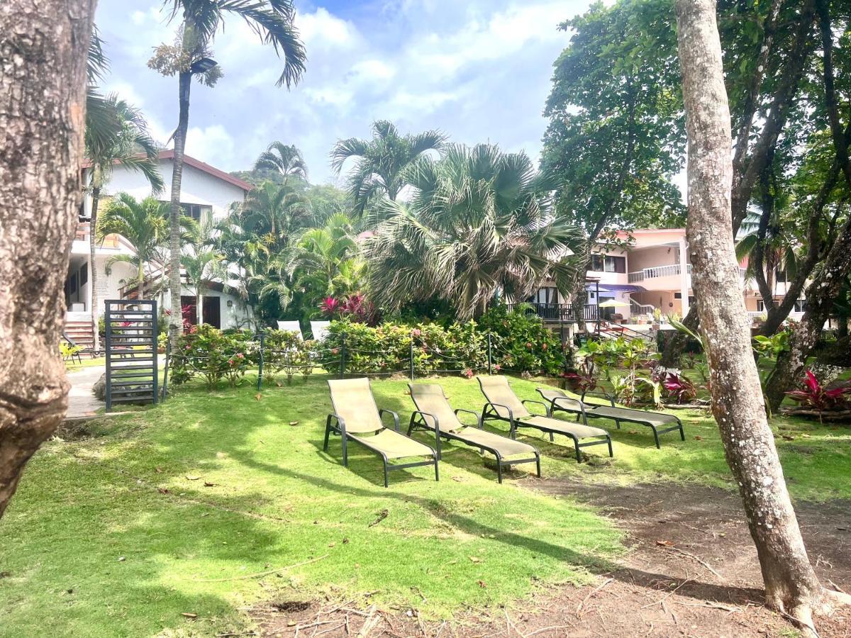 Ola Bonita Beachfront Apart Hotel Плайя-Ермоса Екстер'єр фото